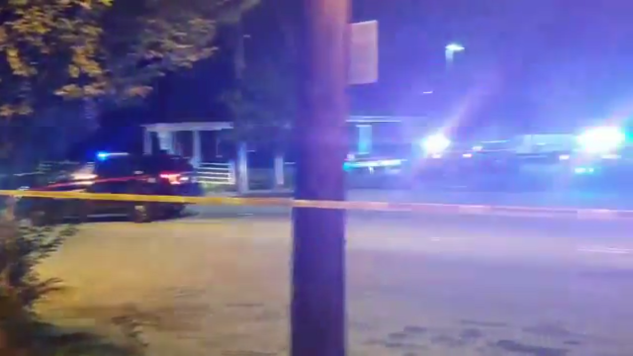 Police Security guard, teen charged after Family Dollar shooting