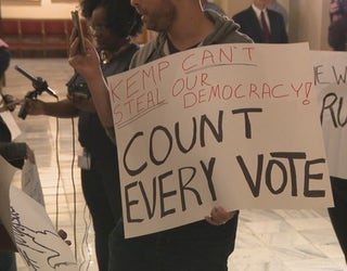 V CAPITOL PROTEST 6P_00.00.39.19_1541733080111.png.jpg