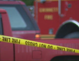 P SPRINGBOTTOM DR VEHICLE FIRE 5P_WAGAf7f9_146.mxf_00.00.29.21_1540939581548.png.jpg