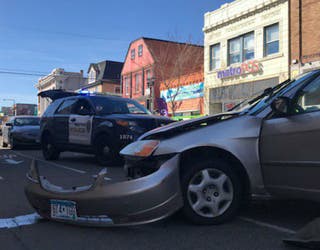 St Paul PD Cook Ave crash shooting_1555431818291.jpg-409162.jpg