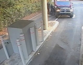 V WINDER ARMORED CAR ROBBERY 11P_00.00.07.24_1517367532415.png.jpg