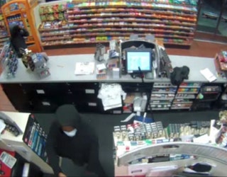 armed robbery_1470358849028.jpg