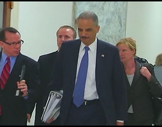 V HOLDER IN ATL _00.00.02.24_1487288252609.png