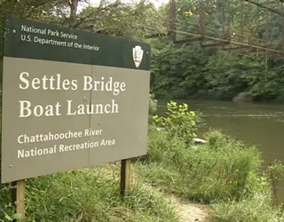 P SETTLES BRIDGE JUMPING 11P_00.00.23.16_1503110636564.png