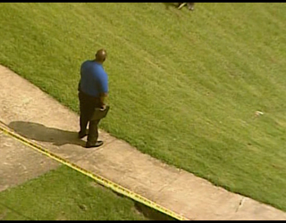 V BUFORD HWY BODY IN POOL 12P_00.00.26.02_1440190455179.png