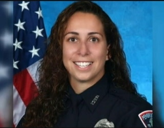 ARBYS-OFFICER-denied-service-402429.jpg