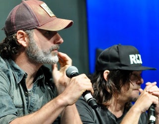 Andrew Lincoln Norman Reedus The Walking Dead Atlanta_1477849387609.jpg