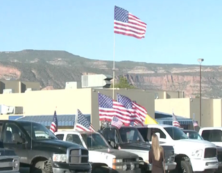 Flag ban 3_1463660107552.png