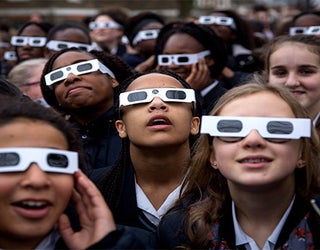 GETTY-eclipse glasses_1501085161519-403440.jpg