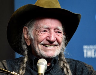 GETTY_Willie Nelson_1517946025292.jpg-407693.jpg