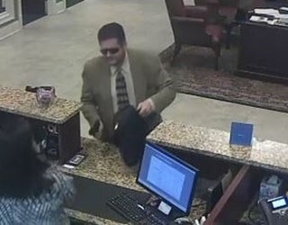 Johns Creek Robbery_1473436770005.JPG