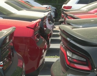 More_than_30_cars_stolen_from_dealership_0_20180502221438