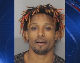 P COBB SUSPECT JUMPS OUT WINDOW 5P_00.00.10.02_1541196446670.png.jpg