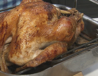 P TURKEY CARVING 2017_00.00.50.14_1511450366061.png