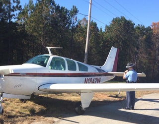 PlaneEmergencyLanding_1542740837553.jpg