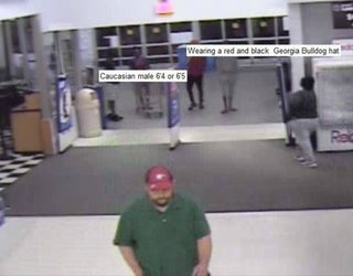 Police looking for person on interest in Walmart robbery_1494427990108.jpg