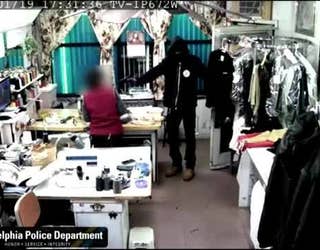 Suspect_in_violent_store_robbery_caught__0_20170126143450-401096