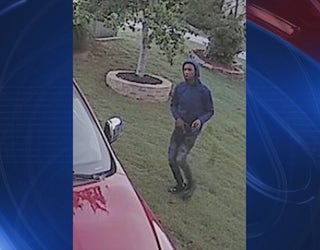 V GWINNETT CAR BREAK-INS 10P_00.00.46.04_1558416453749.png.jpg