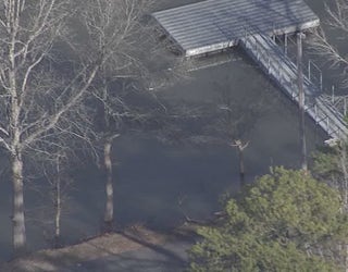 V LAKE LANIER VIDEO 5P _00.01.12.16_1551151791926.png.jpg