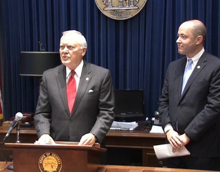 V NATHAN DEAL 6P_WAGA861a_146.mxf_00.00.00.14_1478120943434.png