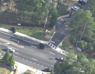 V RIVERSIDE PKWY ACCIDENT 10P _00.00.21.28_1503978125014.png