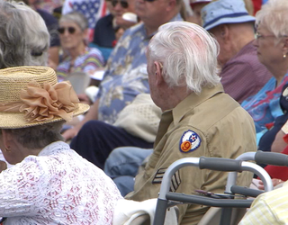 V WORLD WAR 1 CENTENNIAL EVENT 10P_00.00.28.02_1495942146990.png