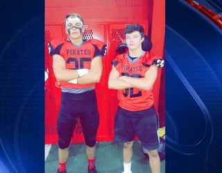 Community Mourns After Pike County Football Player S Death Fox 5
