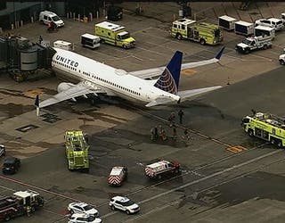 WTTG_DullesFlightDiverted (4)_1553865581605.jpg-401720.jpg
