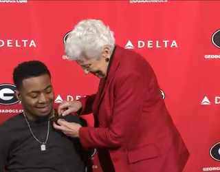 DEVON GALES PRESSER 2-25.mpg_10.31.12.29_1456414703467.png