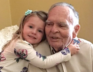 Tara Wood's daughter and her 82 year-old friend_1478290104682-405538