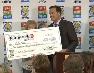 2_powerball_winner_10_6_15_1444168096139-65880.jpg