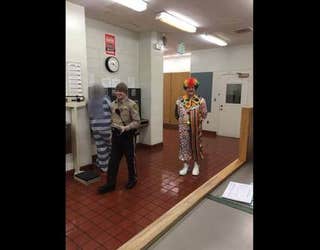 clown_1454965939981.jpg