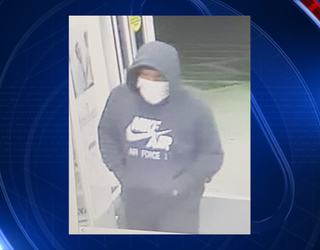 P DEKALB CVS ROBBERY 10P_WAGAb85b_146.mxf_00.00.16.08_1489289754176.png
