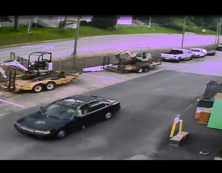 French Boulevard Arson Suspect Car 7-23-17_1501101841514.png