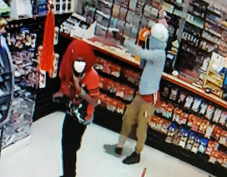 L GAS STATION ROBBERIES 10P _00.00.15.07_1501032164590.png