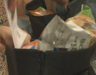V FOOD BANK DAY OF SERVICE 6P_WAGA2d19_146.mxf_00.00.43.28_1561774137567.png.jpg