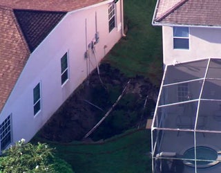 sinkhole skyfox 1_1536152220550.jpg-401385.jpg