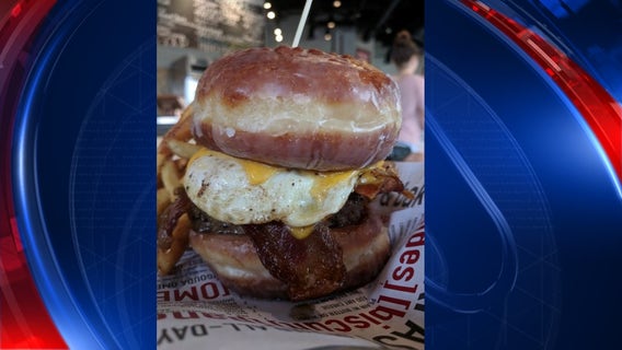 Burgers with Buck: Canvas Café and bakery