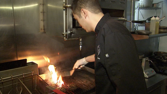 Burgers With Buck Café 33