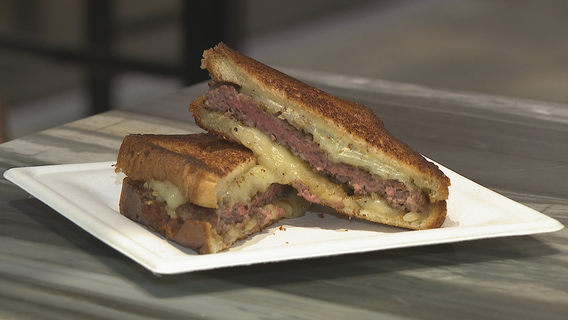 Burgers with Buck: State Farm Arena