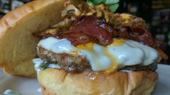 Burgers with Buck: Smith's Olde Bar