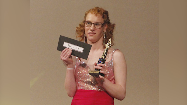 Special needs teen wins Central Gwinnett High pageant for first time in 61 years
