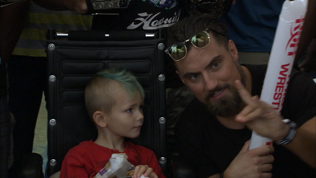 Wrestling stars visit Children's Healthcare of Atlanta