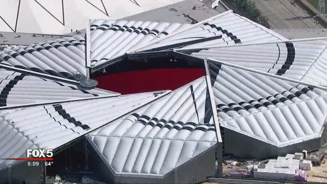 Falcons expect fixes to new stadium's roof for 2018 season