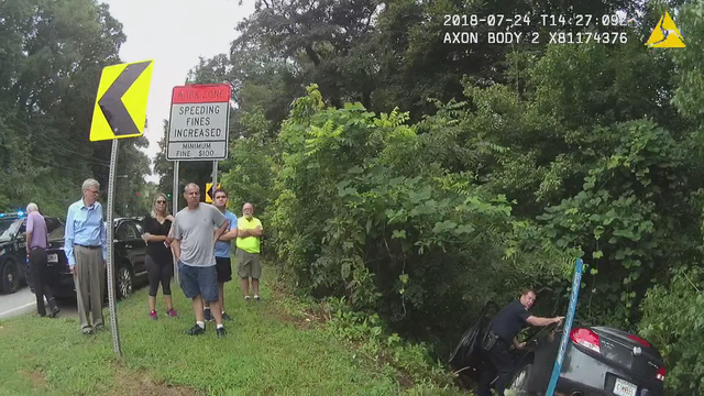 Video: Roswell police officers rescue driver on edge of ravine