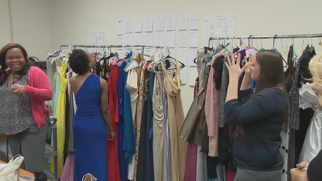 Atlanta area church creates pop-up boutiques to ease burden of prom expenses