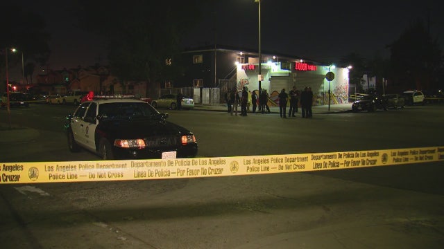 1 person dead, 3 others hurt after shooting in South L.A. near Nipsey Hussle procession route