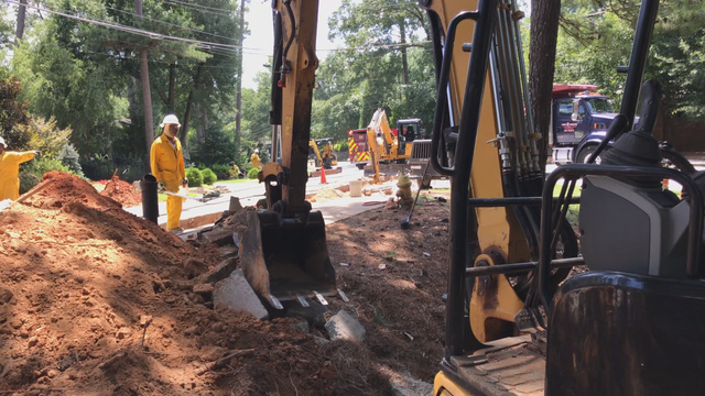 Gas leak caused road closures in DeKalb County