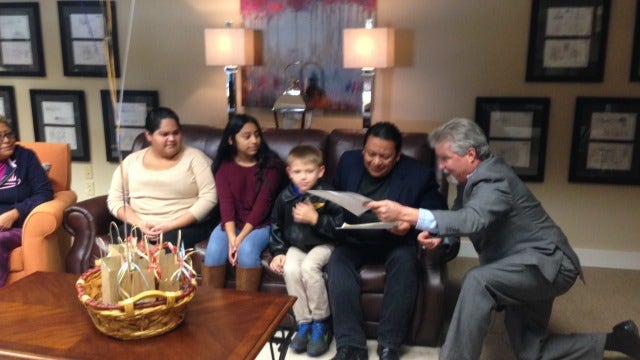 Thanksgiving gift for family who helps less fortunate