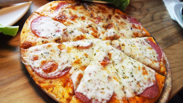 Nutritionist: Pizza healthier breakfast than cereal